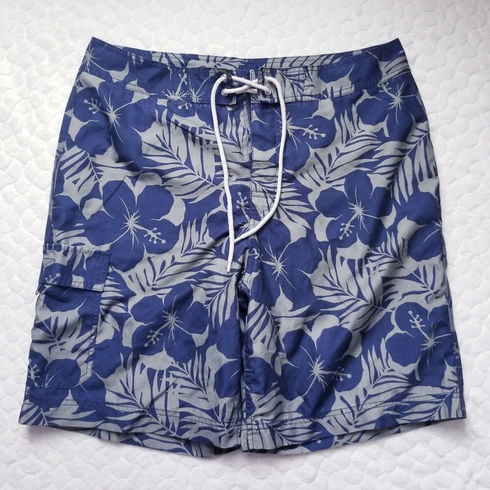 Gap swim trunks leaf hibiscus tropical shorts L